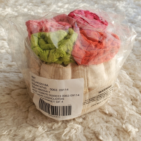 Anthropologie set of 4 Market Dishcloths - Picture 5 of 5